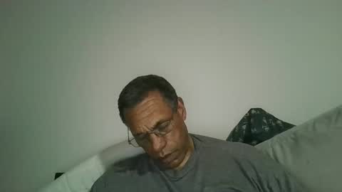 swimmerbod2495 online show from April 23, 2:27 am