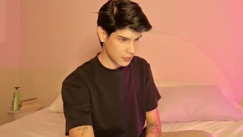 please dont tell me im im not swiss i know it is just a nickname i pick it has other meaninghttps ....... online show from February 16, 6:32 pm