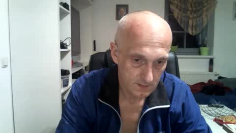 sylverstart92 online show from March 1, 8:53 pm
