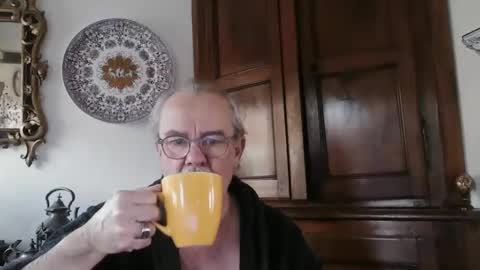 symo41 online show from March 22, 7:24 am