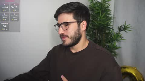 t0ny_wylie online show from March 12, 1:51 pm