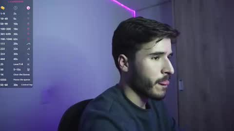 t0ny_wylie online show from December 28, 9:51 pm