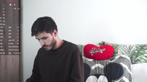 t0ny_wylie online show from December 31, 5:29 pm