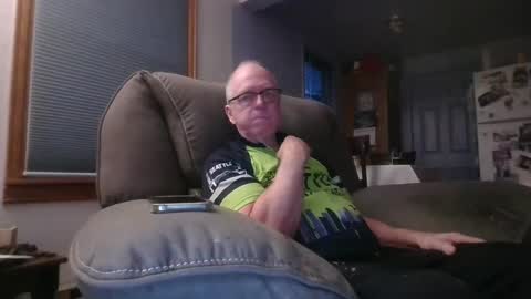 tacrunner66_ online show from February 1, 1:23 am