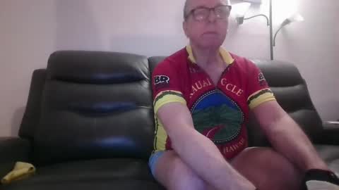 tacrunner66_ online show from February 25, 2:44 pm