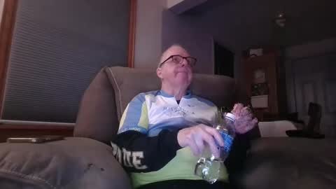 tacrunner66_ online show from February 16, 3:05 am