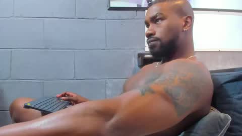 Tafari Zulu online show from October 15, 12:07 am