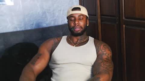 Tairon Tucke online show from December 20, 12:41 am