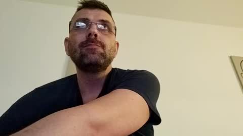 Aligator online show from February 2, 3:10 am