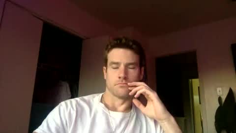 Dr. Love online show from November 7, 11:30 pm