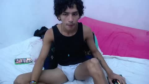 Tayron online show from December 19, 6:34 pm