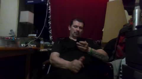 tbaxter95187 online show from May 19, 11:49 am