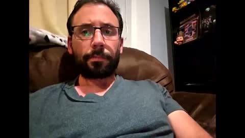 tdogg198 online show from June 1, 11:38 pm