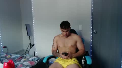 team23hot0 online show from October 12, 8:14 pm