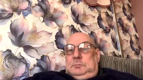 Mark online show from September 23, 2:49 pm