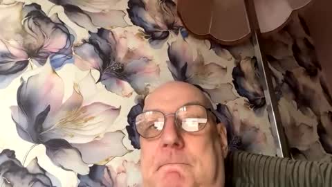 Mark online show from September 20, 2:17 pm