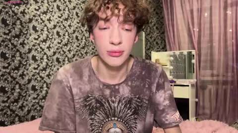 Yan     online show from March 1, 7:35 pm