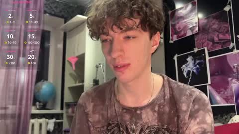 Yan     online show from March 5, 7:43 pm