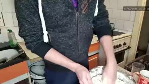 Virg Lszl online show from February 23, 5:14 pm