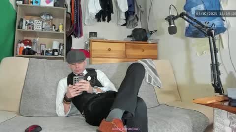 Virg Lszl online show from February 3, 1:19 pm