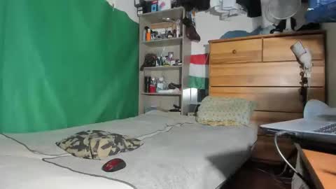 Virg Lszl online show from October 23, 11:46 am