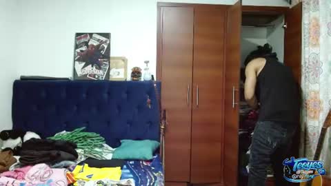 teoyes_ online show from July 12, 1:18 am
