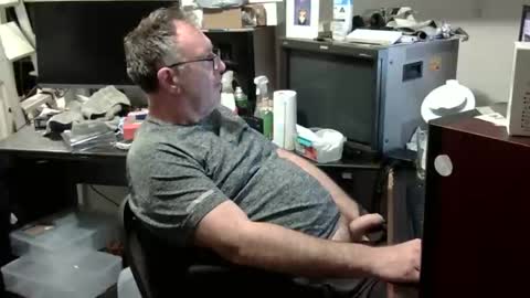 Snapshot of thang5545 chatting on September 24, 1:31 pm thang5545 online show from September 24, 1:31 pm