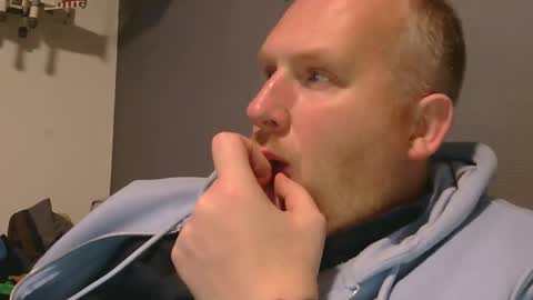 the007146368 online show from November 5, 7:16 pm