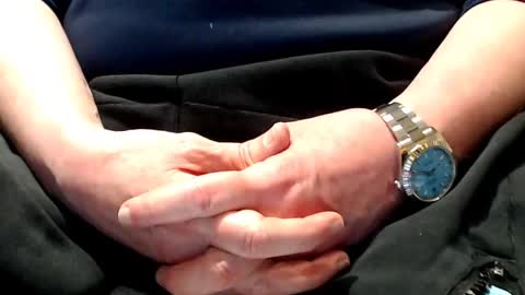 Snapshot of the1pocketrocket chatting on February 25, 8:19 pm the1pocketrocket online show from February 25, 8:19 pm