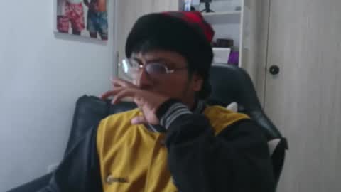 Danny online show from December 17, 3:14 am