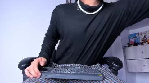 Danny online show from January 8, 2:50 am