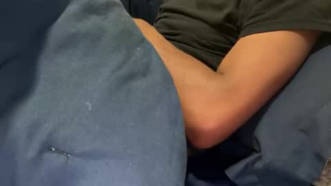 theeshooterr online show from December 17, 7:18 am