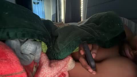 theeshooterr online show from February 2, 3:53 pm