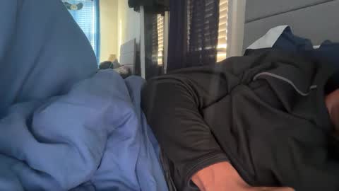 theeshooterr online show from January 28, 2:53 pm