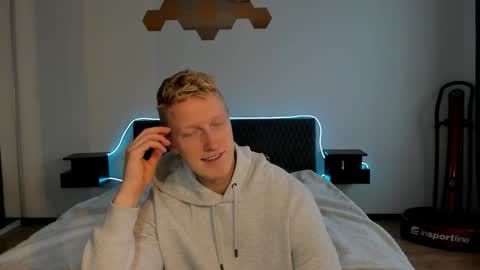 thejacob_d online show from December 15, 10:56 am