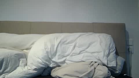 themikka1234 online show from January 6, 2:03 pm