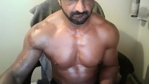 TheMuscleFactory online show from September 25, 7:13 pm