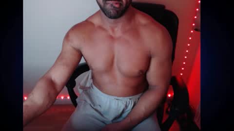 TheMuscleFactory online show from November 13, 11:19 pm