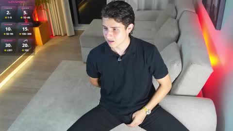  THEO- MATEO  online show from November 18, 11:15 pm