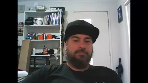 aussiebeard online show from March 5, 2:14 am