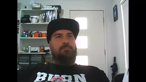 aussiebeard online show from February 25, 2:14 am