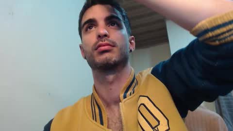 Santiago Enrique online show from September 18, 7:21 am