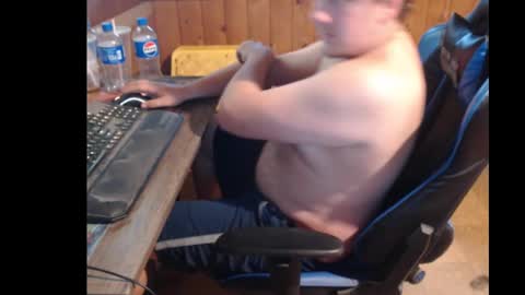 therealbigcheese0695 online show from September 27, 1:42 pm