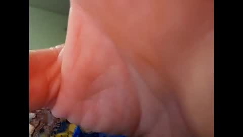 therizzler_1_of_1 online show from January 8, 1:49 pm