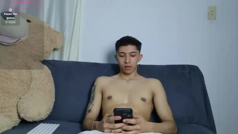 thesaint_xxx online show from June 27, 10:48 pm
