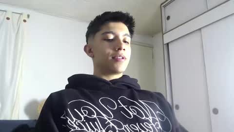 thesaint_xxx online show from February 28, 11:09 am