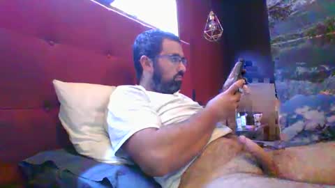 Snapshot of theviper1990 chatting on September 27, 11:35 pm Carlos1990 online show from September 27, 11:35 pm