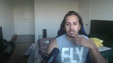 Snapshot of theworldisavampire2 chatting on September 18, 9:50 pm theworldisavampire2 online show from September 18, 9:50 pm