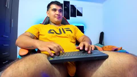 Thiago online show from February 26, 5:42 am