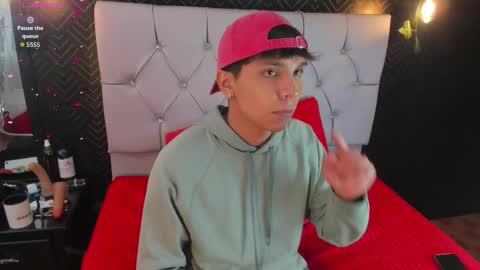 thiago online show from November 1, 1:59 pm